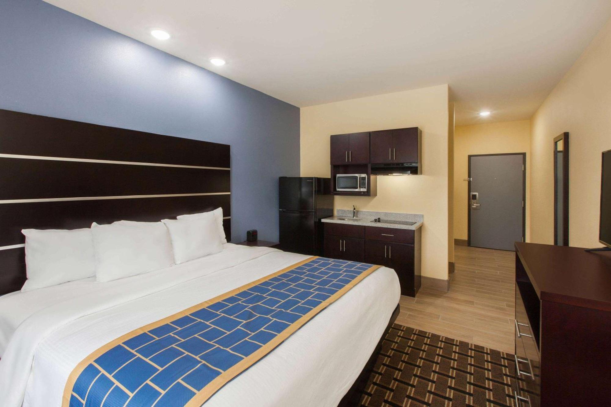 Days Inn By Wyndham Baton Rouge Airport Exterior foto