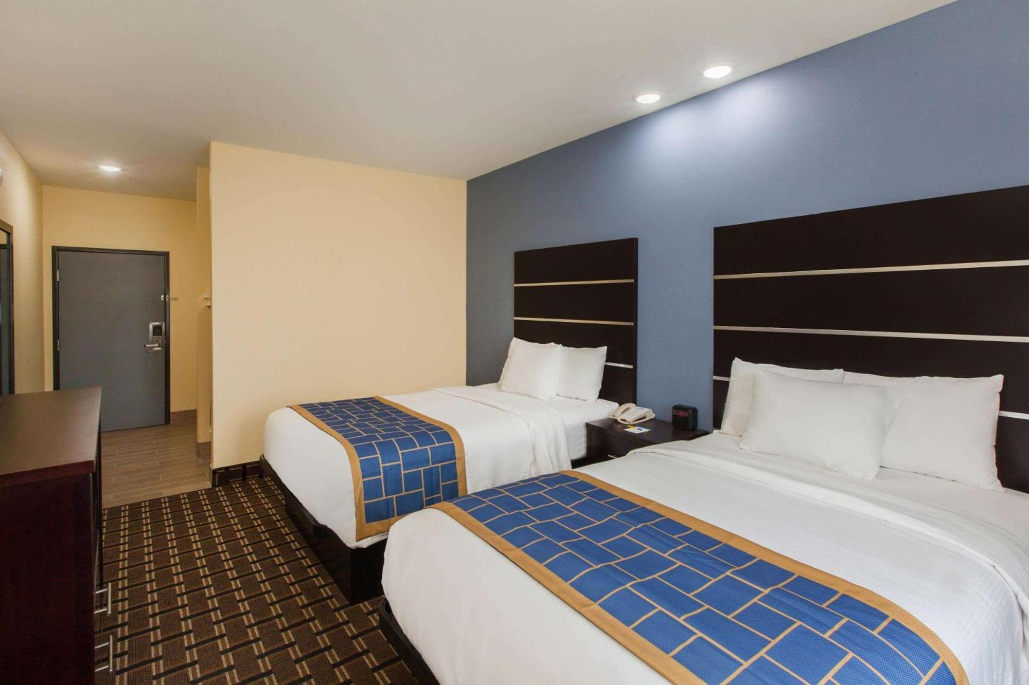Days Inn By Wyndham Baton Rouge Airport Exterior foto